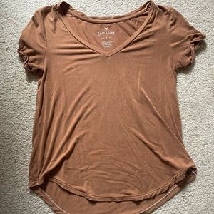 American Eagle V-Neck T-Shirt, Size: XS